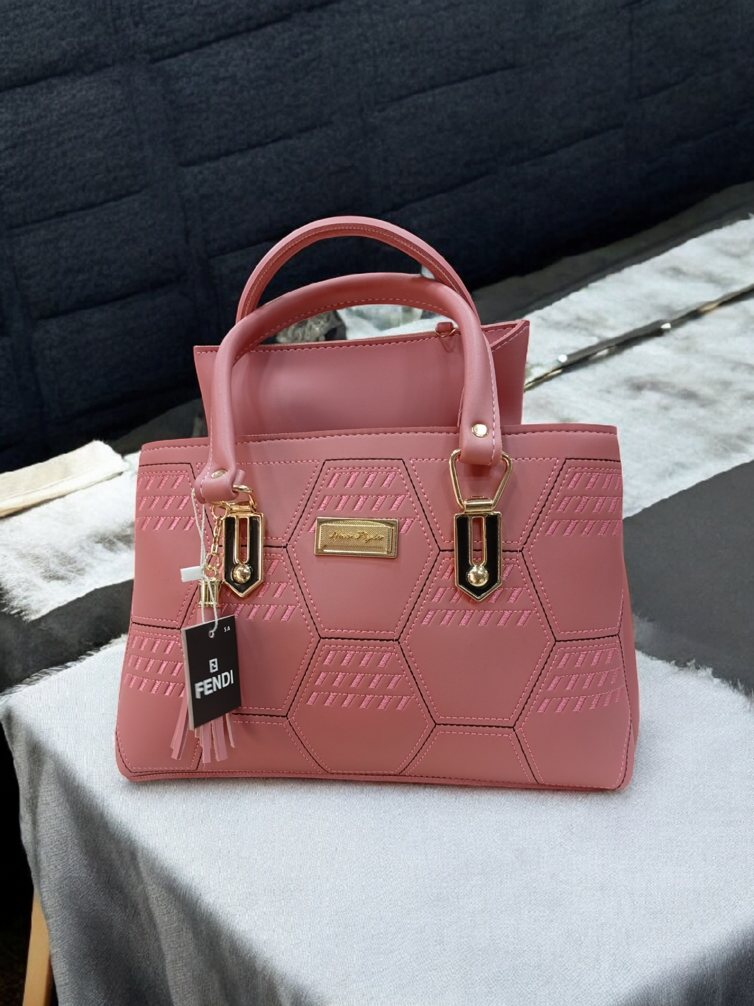*BEAUTIFUL LADIES HAND BAGS*