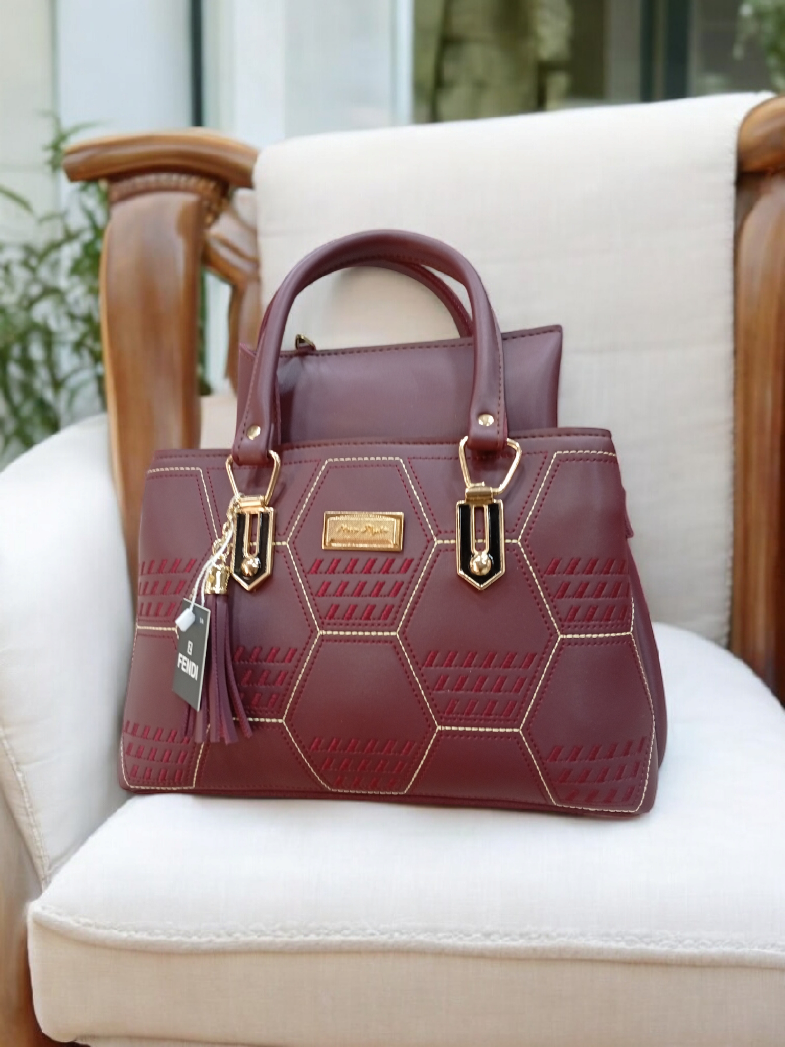 *BEAUTIFUL LADIES HAND BAGS*