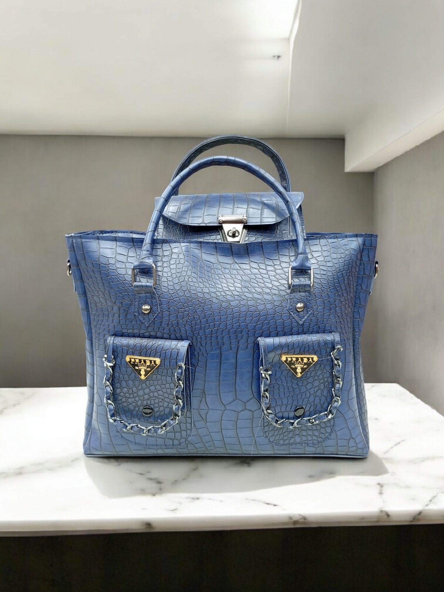 *HIGH QUALITY HAND BAGS*