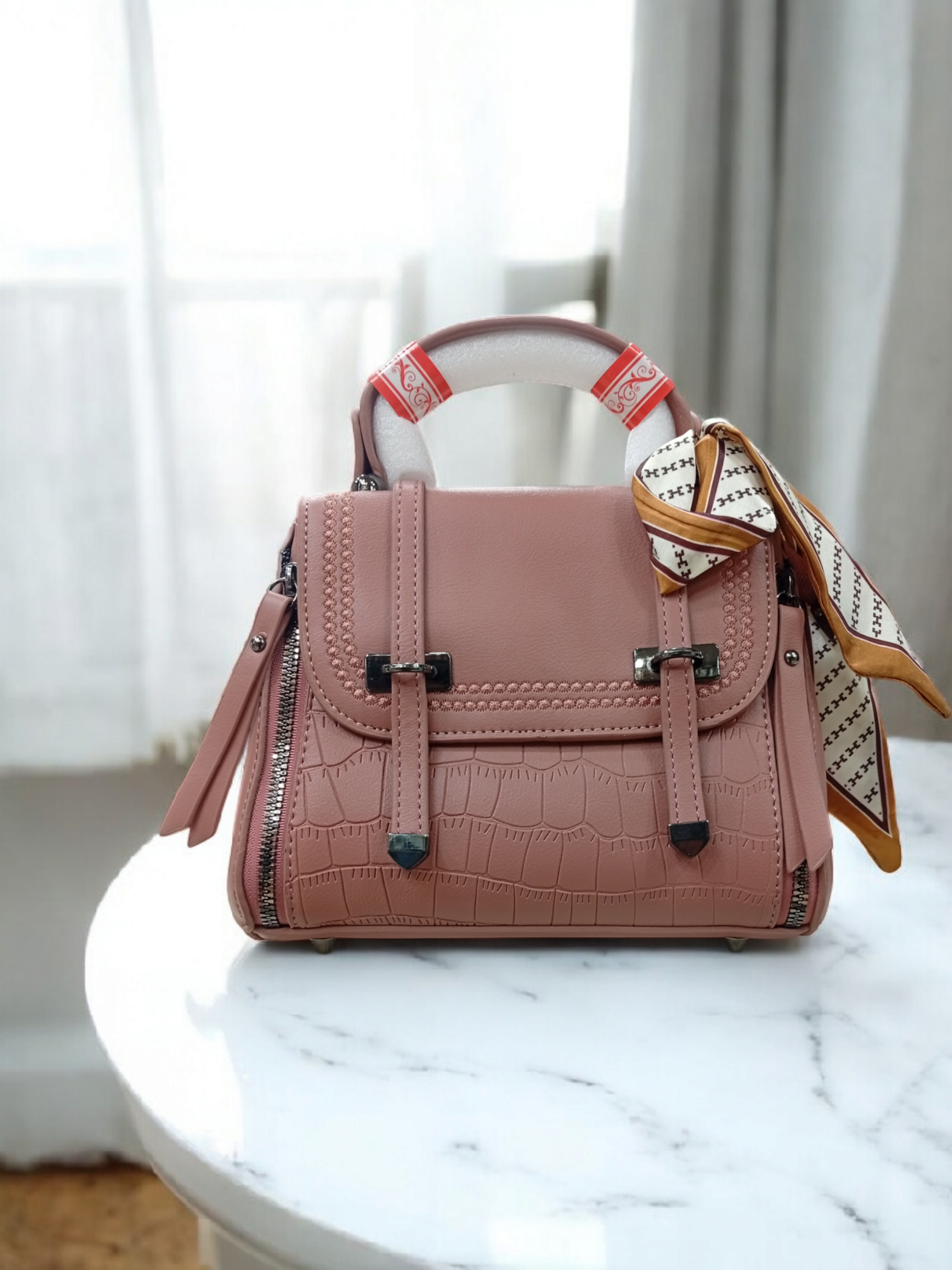 *BEAUTIFUL IMPORTED CROSS BODY BAGS*