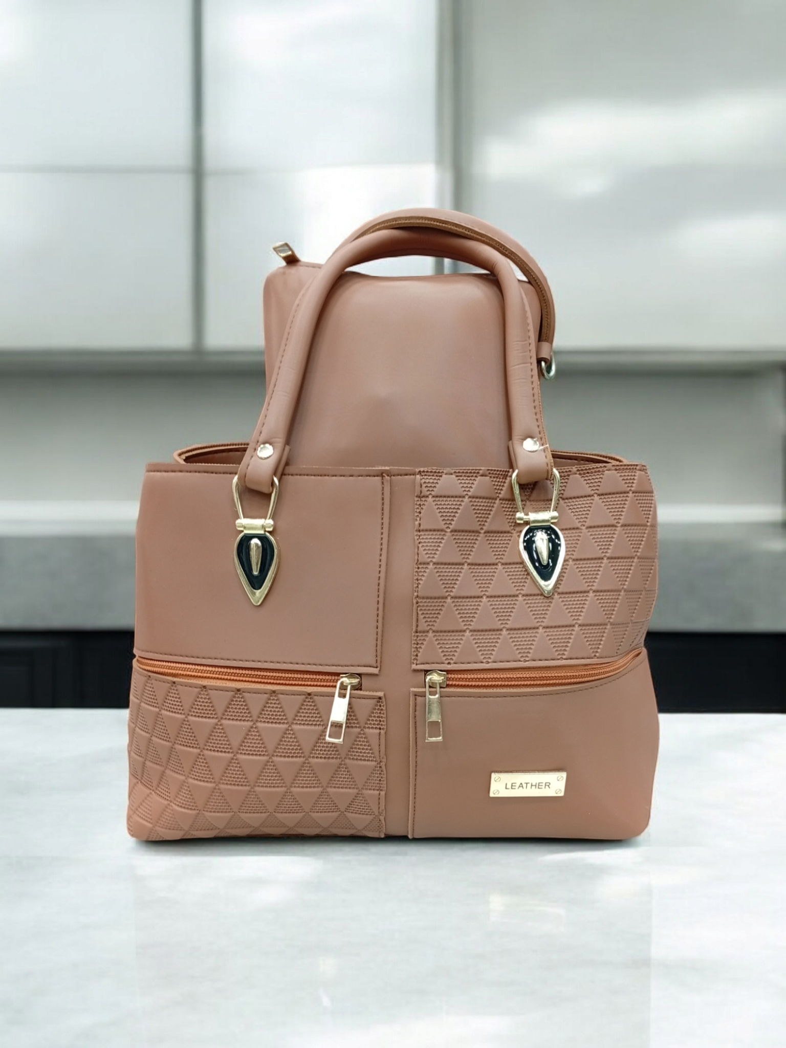 *BEAUTIFUL LADIES HAND BAGS*