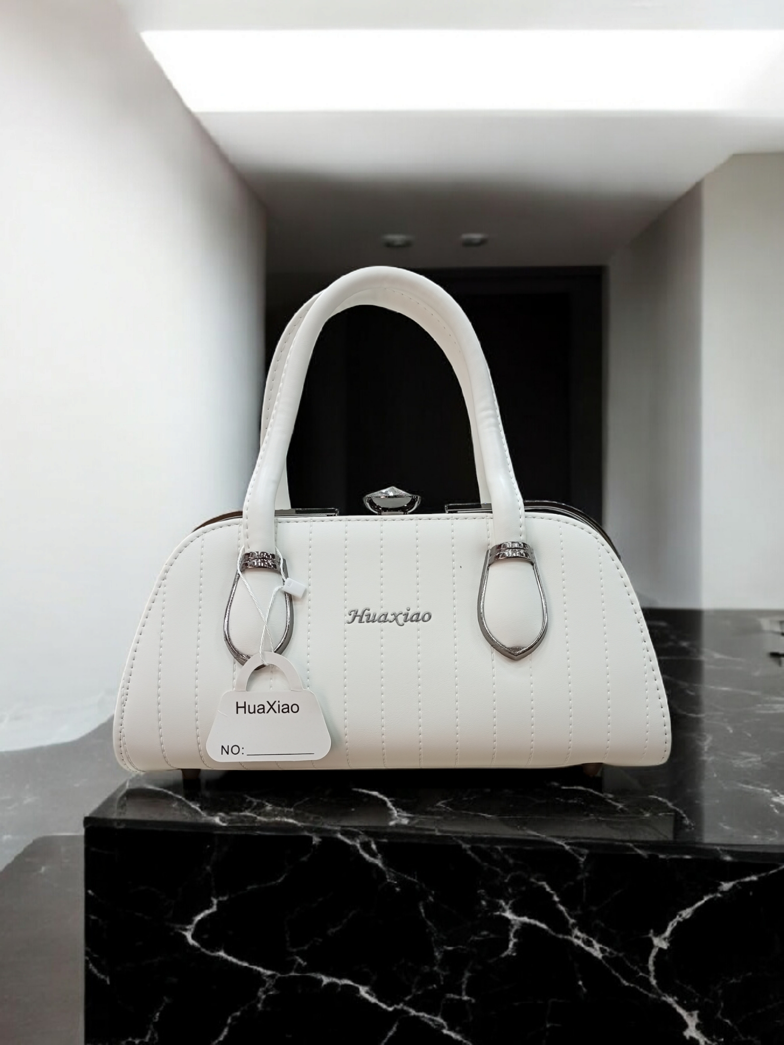 *BEAUTIFUL IMPORTED FRAME BAGS*