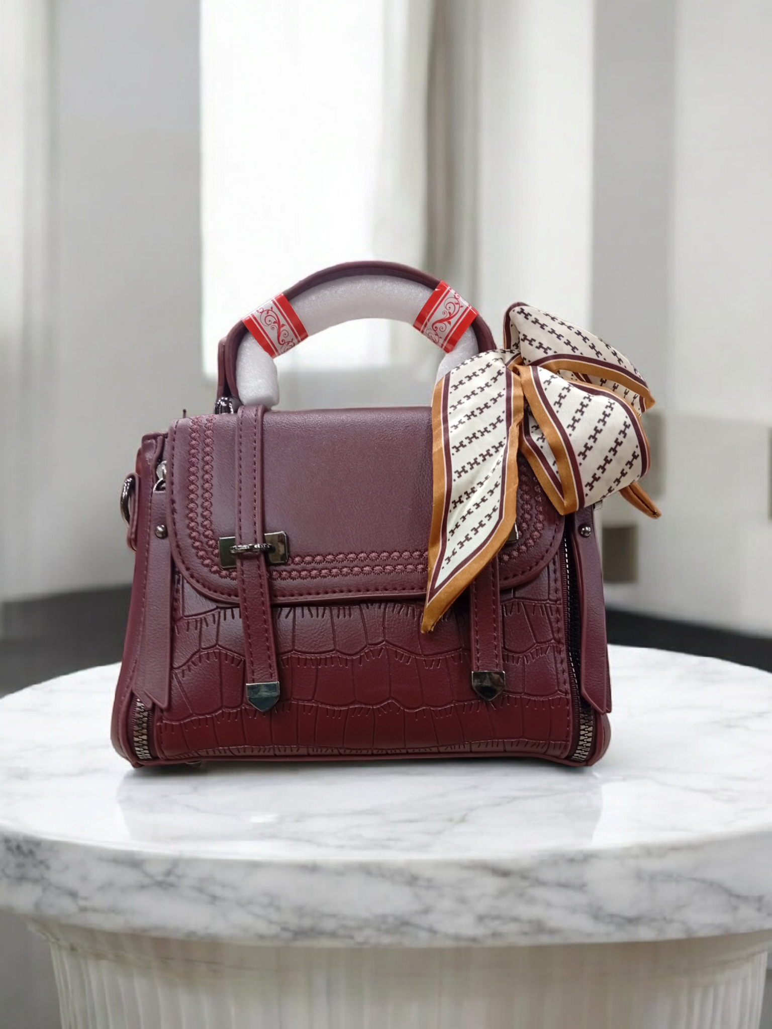 *BEAUTIFUL IMPORTED CROSS BODY BAGS*